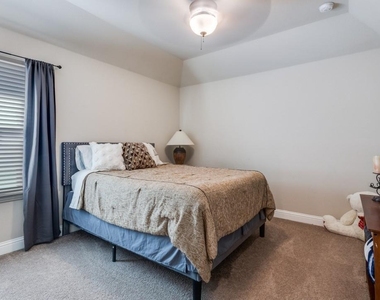 2821 Inn Kitchen Way - Photo Thumbnail 16