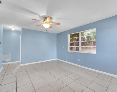 1208 W 32nd Street - Photo Thumbnail 4