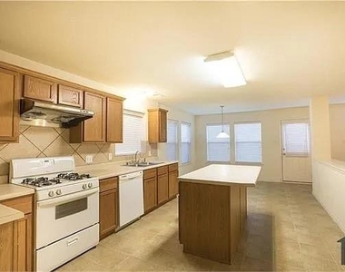 10620 Colfax Drive - Photo Thumbnail 2