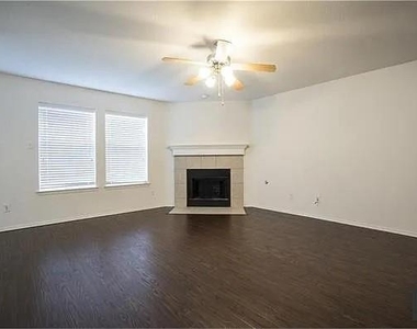 10620 Colfax Drive - Photo Thumbnail 6