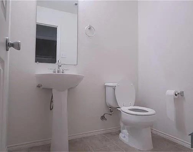 10620 Colfax Drive - Photo Thumbnail 12
