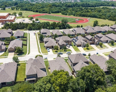 4100 Angelina Drive - Photo Thumbnail 27