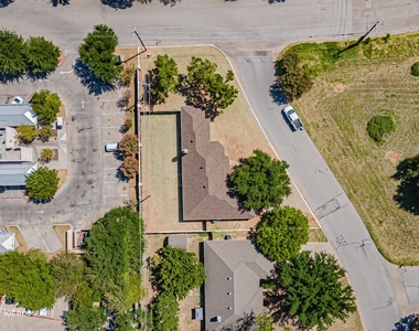 1200 Chaparral Lane - Photo Thumbnail 39