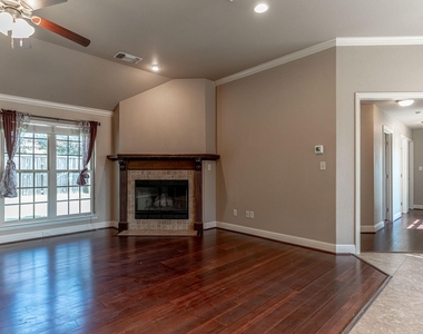 1200 Chaparral Lane - Photo Thumbnail 13