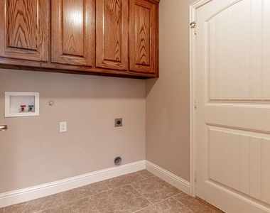 1200 Chaparral Lane - Photo Thumbnail 19