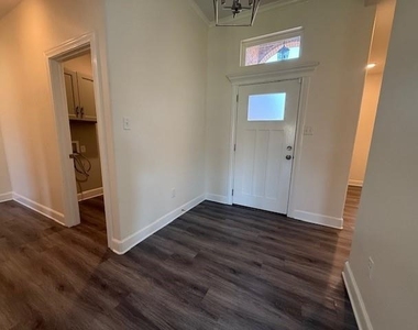 310 Evening Shade Lane - Photo Thumbnail 2