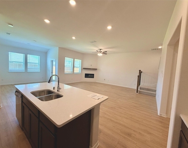 1609 Gulin - Photo Thumbnail 5