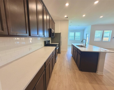 1609 Gulin - Photo Thumbnail 7