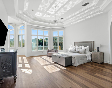 4900 Sanctuary Lane - Photo Thumbnail 21