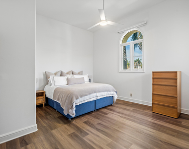 4900 Sanctuary Lane - Photo Thumbnail 41