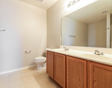 2809 Spencer Circle - Photo Thumbnail 15