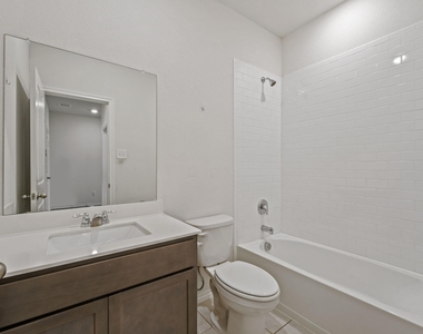 728 Fueller Drive - Photo Thumbnail 18