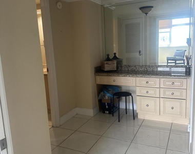 3140 S Ocean Drive - Photo Thumbnail 12