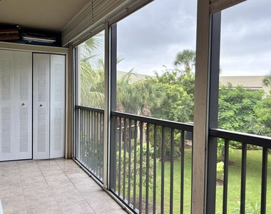 5130 Las Verdes Circle - Photo Thumbnail 30