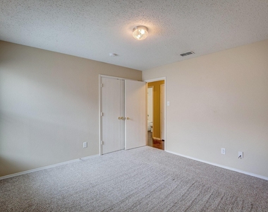 5433 Scotts Valley Street - Photo Thumbnail 26