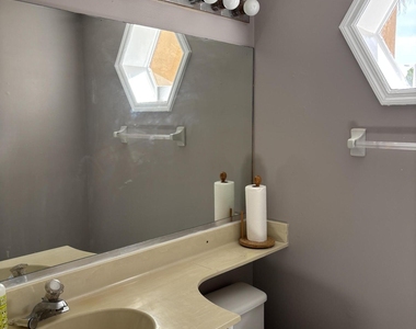3710 Promenade Way - Photo Thumbnail 5