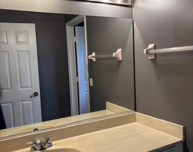 3710 Promenade Way - Photo Thumbnail 9