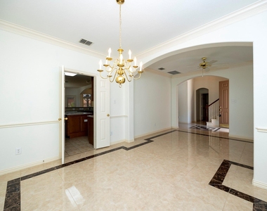 10002 River Bend Drive - Photo Thumbnail 9