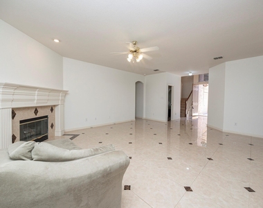 10002 River Bend Drive - Photo Thumbnail 15