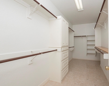 10002 River Bend Drive - Photo Thumbnail 26