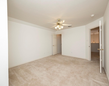 10002 River Bend Drive - Photo Thumbnail 35