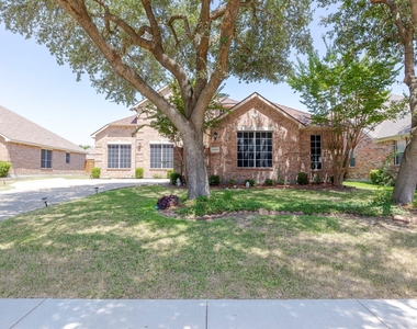 10002 River Bend Drive - Photo Thumbnail 1