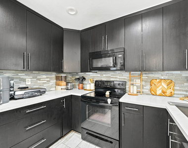 2581 Carambola Circle N - Photo Thumbnail 6