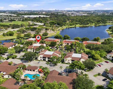 2581 Carambola Circle N - Photo Thumbnail 33