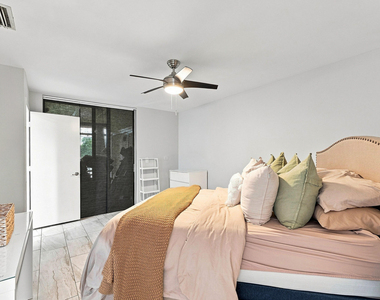 2581 Carambola Circle N - Photo Thumbnail 15