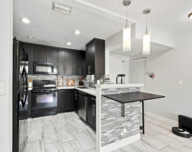 2581 Carambola Circle N - Photo Thumbnail 5