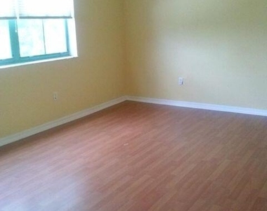 12695 Nw 14th Place - Photo Thumbnail 17