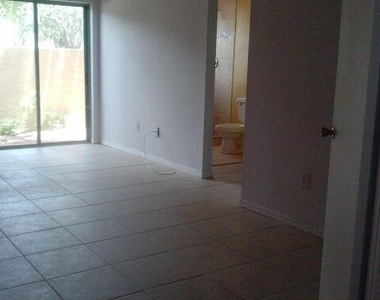 12695 Nw 14th Place - Photo Thumbnail 4