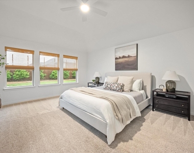 2204 Saratoga Drive - Photo Thumbnail 27