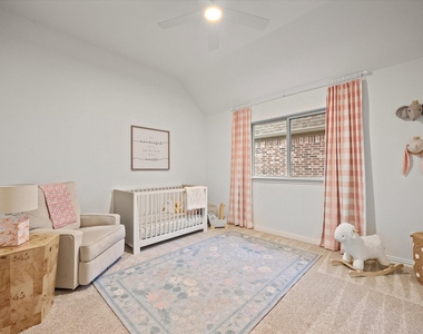2204 Saratoga Drive - Photo Thumbnail 36