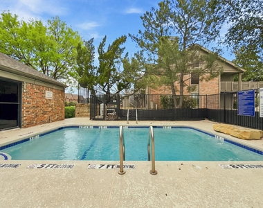 1910 Signal Ridge Place - Photo Thumbnail 24