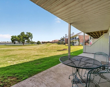 1910 Signal Ridge Place - Photo Thumbnail 13