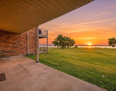 1910 Signal Ridge Place - Photo Thumbnail 1