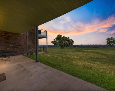 1910 Signal Ridge Place - Photo Thumbnail 12