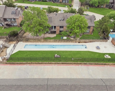 1910 Signal Ridge Place - Photo Thumbnail 28