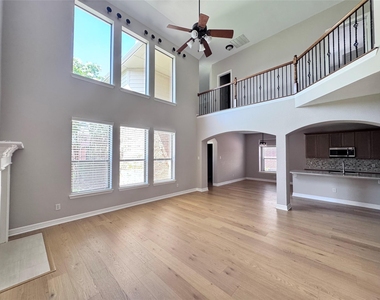 6504 Diamond Drive - Photo Thumbnail 7