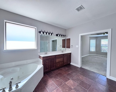 6504 Diamond Drive - Photo Thumbnail 17