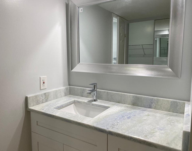1520 Whitehall Drive - Photo Thumbnail 10