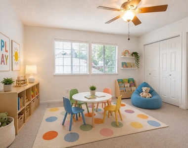 562 Mercer Street - Photo Thumbnail 20