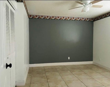 4147 Nw 90th Avenue - Photo Thumbnail 16