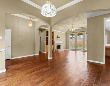 1612 Twin Oaks Drive - Photo Thumbnail 27