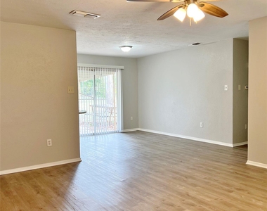 1420 Hillside Drive - Photo Thumbnail 2