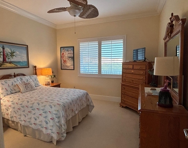 29 Harbour Isle Drive W - Photo Thumbnail 16