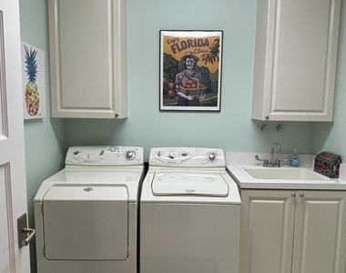 29 Harbour Isle Drive W - Photo Thumbnail 23