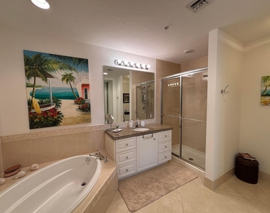 29 Harbour Isle Drive W - Photo Thumbnail 15