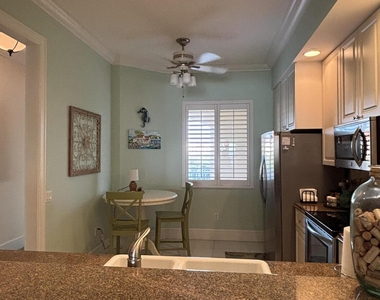 29 Harbour Isle Drive W - Photo Thumbnail 5